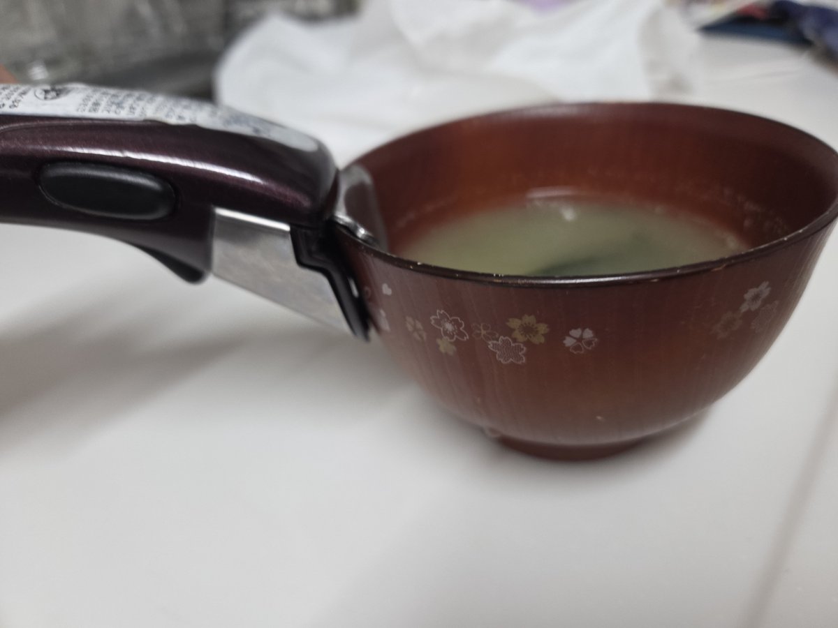 pipichan__mama's tweet photo. わたし、疲れてる。。 https://t.co/aeZp6Atxvr