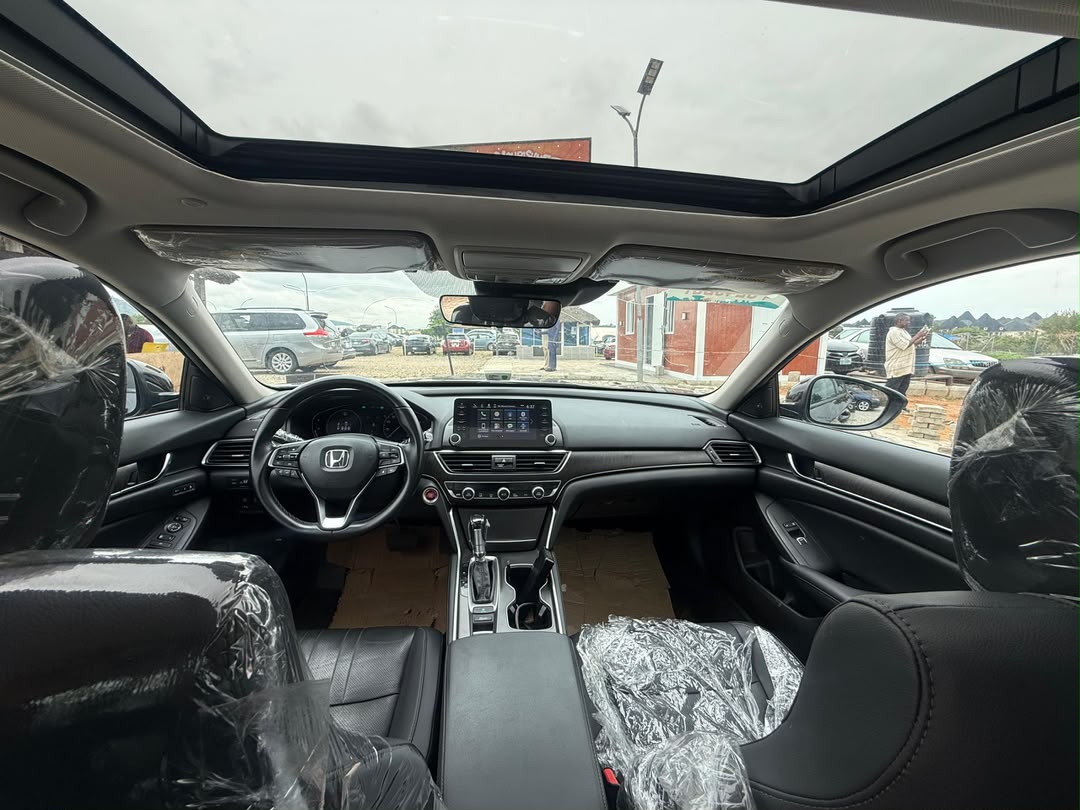 Chubystringz's tweet photo. FASTEST FINGER 

DISTRESS SALE FOREIGN USED 
2022 HONDA ACCORD
PRICE: 24M
ABUJA DEAL

Retweet 🙏 https://t.co/vJNdS1wWe2