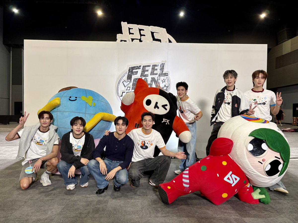 GMMTV's tweet photo. [LIVE] 🔴 #FFFPartyConcert2026LIVE มาเช็กความพร้อมก่อนไปเจอกันใน  ‘FEEL FAN FUN PARTY CONCERT’

YT : https://t.co/XKvCIE4QVr
TT : https://t.co/QriYbEwkff

BUY TICKETS : https://t.co/t4Ng3jQ86X

🗓️ 25 - 26 JULY 2026
📍 Union Hall, Union Mall
And worldwide live streaming via TTM LIVE

#GMMTV 
@Earth_Pirapat @wixxiws @mrstnwrd_GMMTV @bb0un @Prem_space @paody_GMMTV @Firstkpp @myktnw @yuzu_mumu_gmmtv @arm_wc