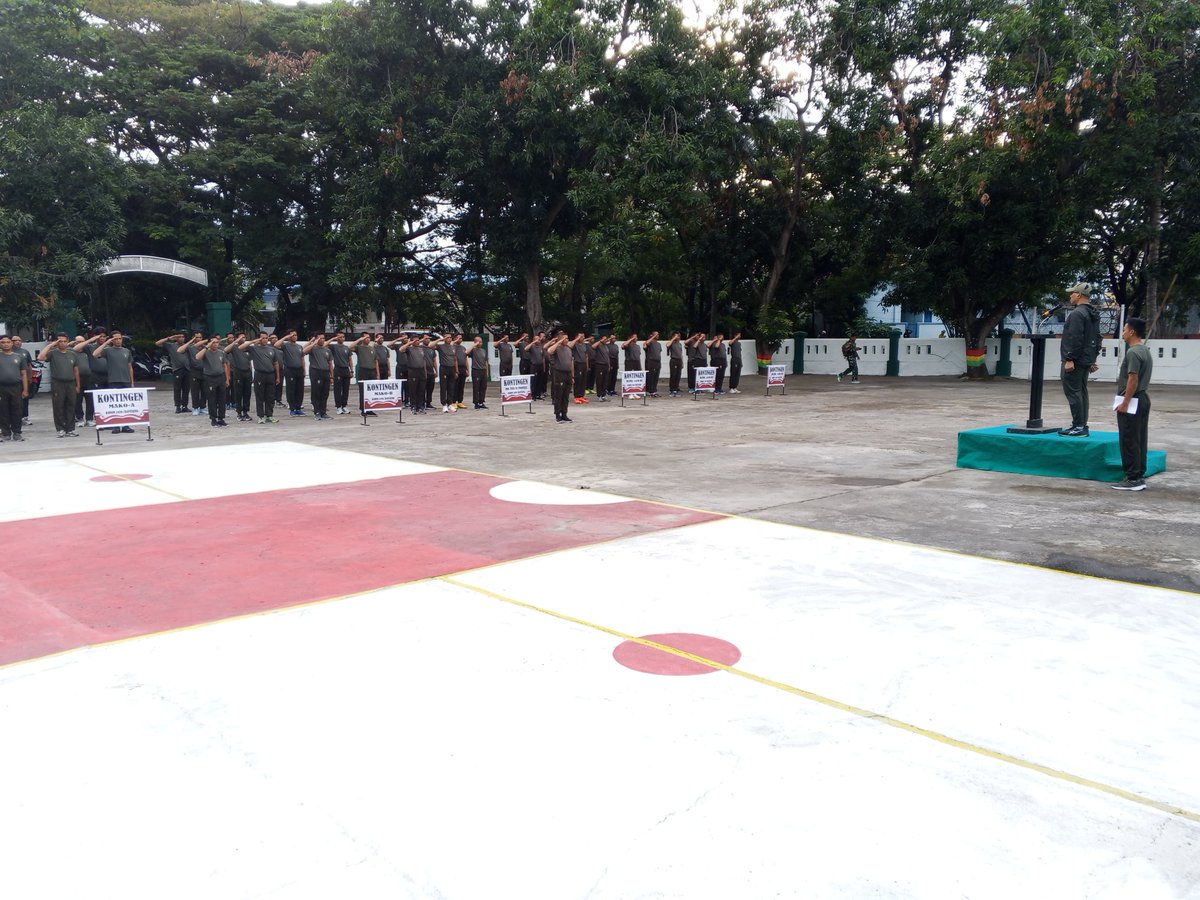 Kodim1410's tweet photo. Semarak HUT RI Ke-81, Kodim 1410/Bantaeng Gelar Turnamen Sepak Takraw Antar Staf Makodim dan Koramil, bertempat di Lapangan Upacara Makodim 1410/Bantaeng, Jalan Dahlia, Kelurahan Pallantikang, Kecamatan Bantaeng, Kabupaten Bantaeng. Kamis (23/07/2026). https://t.co/ulAcXykBJu