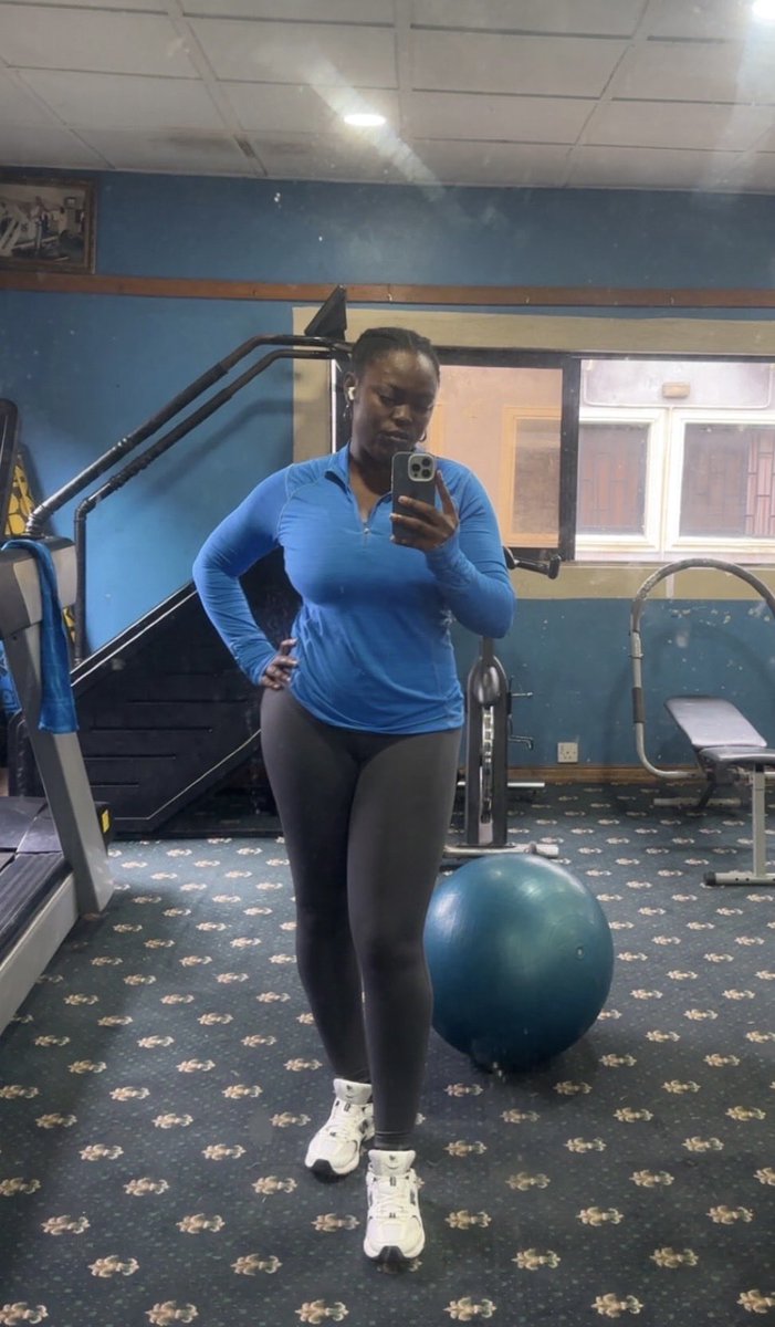 DarknDimpled's tweet photo. Halfway to my fitness goal 💪🏾 https://t.co/Xe9xy5tFv3