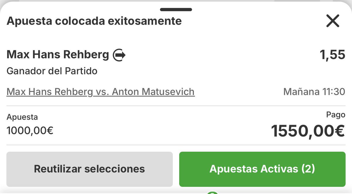 Analistas_Tenis's tweet photo. ¿Qué os parece esta apuesta? La puedo catalogar como ultra- segura. Y no suelo ni tengo porque decir esto si no lo viese claro 

Lo primero, este partido se jugará mañana pero ya está desplomando la cuota. Debemos aprovecharla hoy 

Corresponde a un partido del challenger de Zug, en Suiza 🇨🇭

He visto los dos primeros partidos de Rehberg. Y ha jugado a un nivel altísimo, sobre todo en último partido ante un rival que venía volando como Piros. Piros ganó el último torneo challenger, ha recuperado la confianza. Max le metió un auténtico palizón, y debo destacar su nivel. Intratable, tanto al saque como al resto. Parecía imposible que Piros terminase ganando juegos, incluso se desesperó 

Por otro lado Matusevich un jugador más centrado en arcilla en los torneos ITF.  Para mí un jugador bastante normalito con apenas resultados. Ayer sufrió muchísimo ante Meza con 13 puntos de break en contra. Para nada lo veo tan fino como a Max 

Por ello confío en la victoria de Max, podría aventurarme en el 2-0. Pero para asegurar prefiero ir con la victoria simple