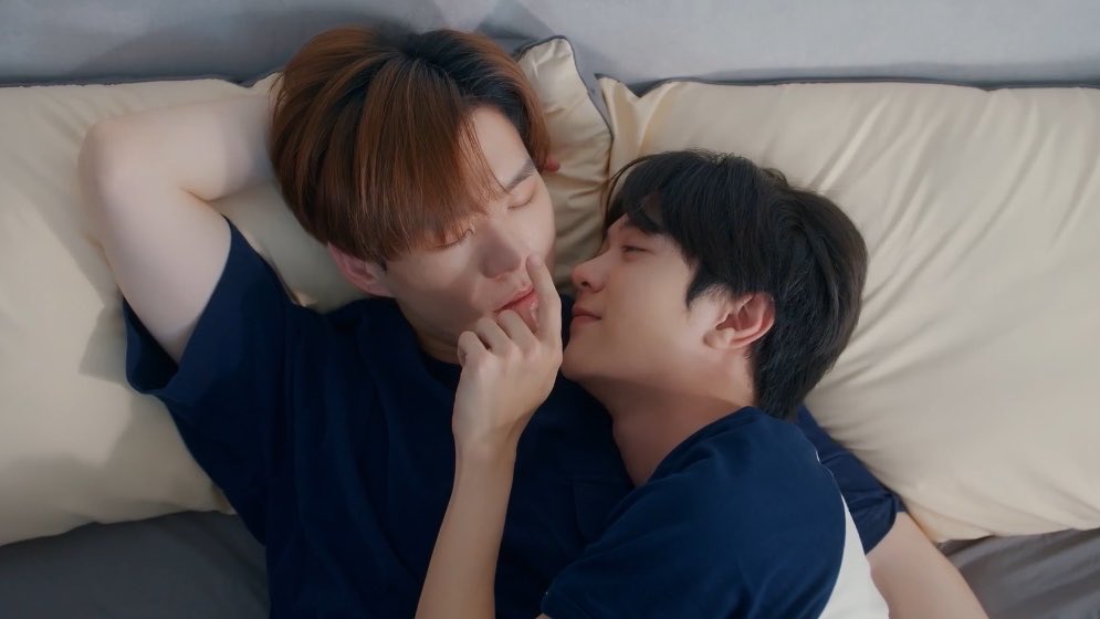 tnbverr's tweet photo. ฉันยังต้องพูดอะไรอีกมั้ยจ๊ะ พร้อมจะเป็นป๊าม๊ากันสุดๆแล้วนิ😭 https://t.co/PPmxuV90eG