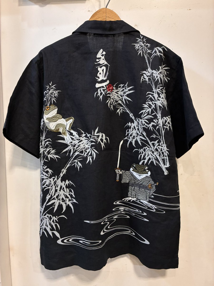 reason_morioka's tweet photo. 参丸一　『蛙侍』半袖シャツ
#参丸一　#蛙　#和柄　#リーズン https://t.co/knbsCPGLdF