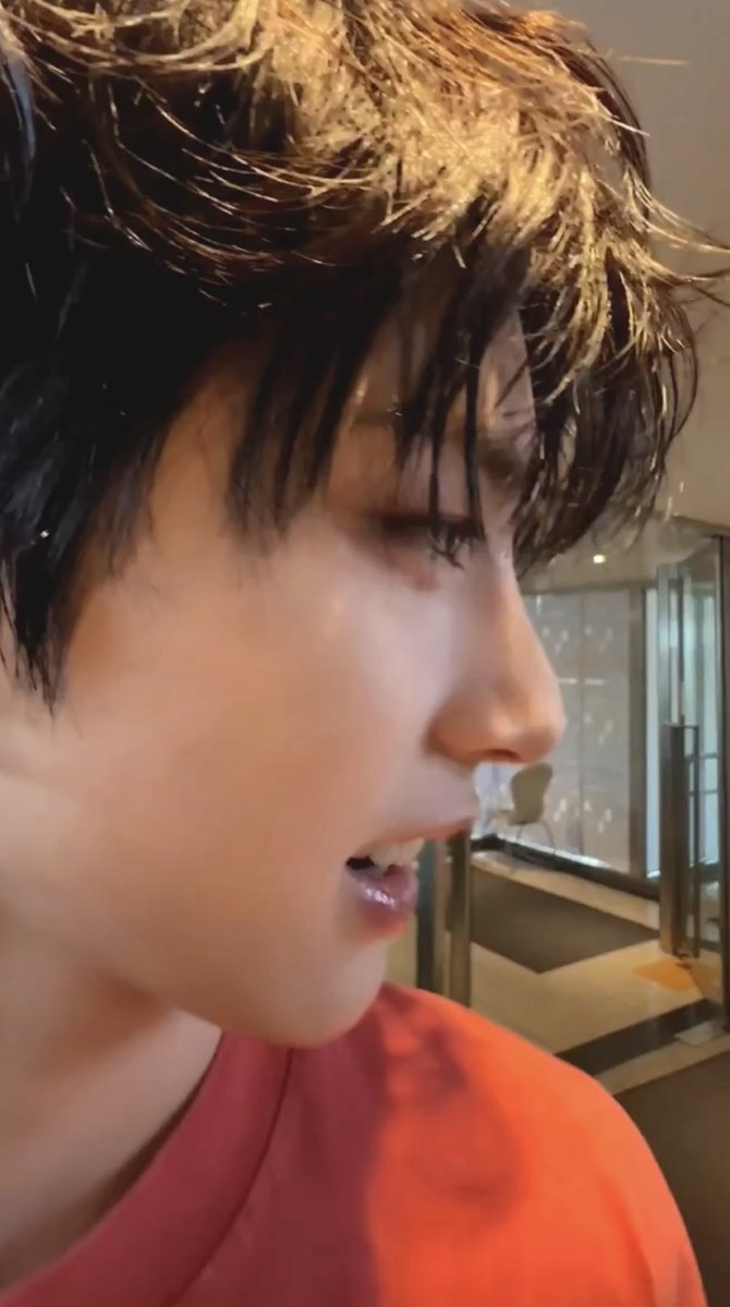 boiznedo's tweet photo. MYUNGJAE GEBER SUPRA LO SKRG JUGA https://t.co/8JoaNVdkLo