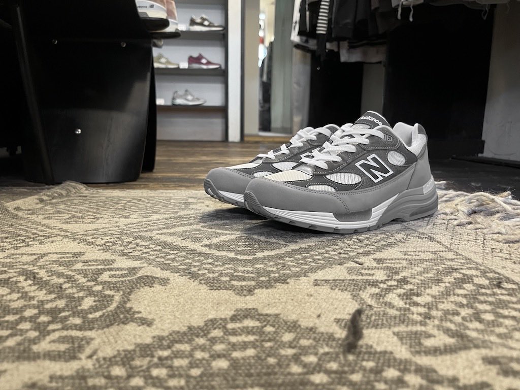 endor_kicks's tweet photo. NEWBALANCE  U992

猛暑の中、ご来店いただきまして、ありがとうございます。

今週末も、よろしくお願いいたします。

#toyama #takaoka #endor #newbalance #nike  #富山県 #高岡市 #エンドア https://t.co/JPa4OvvgkY