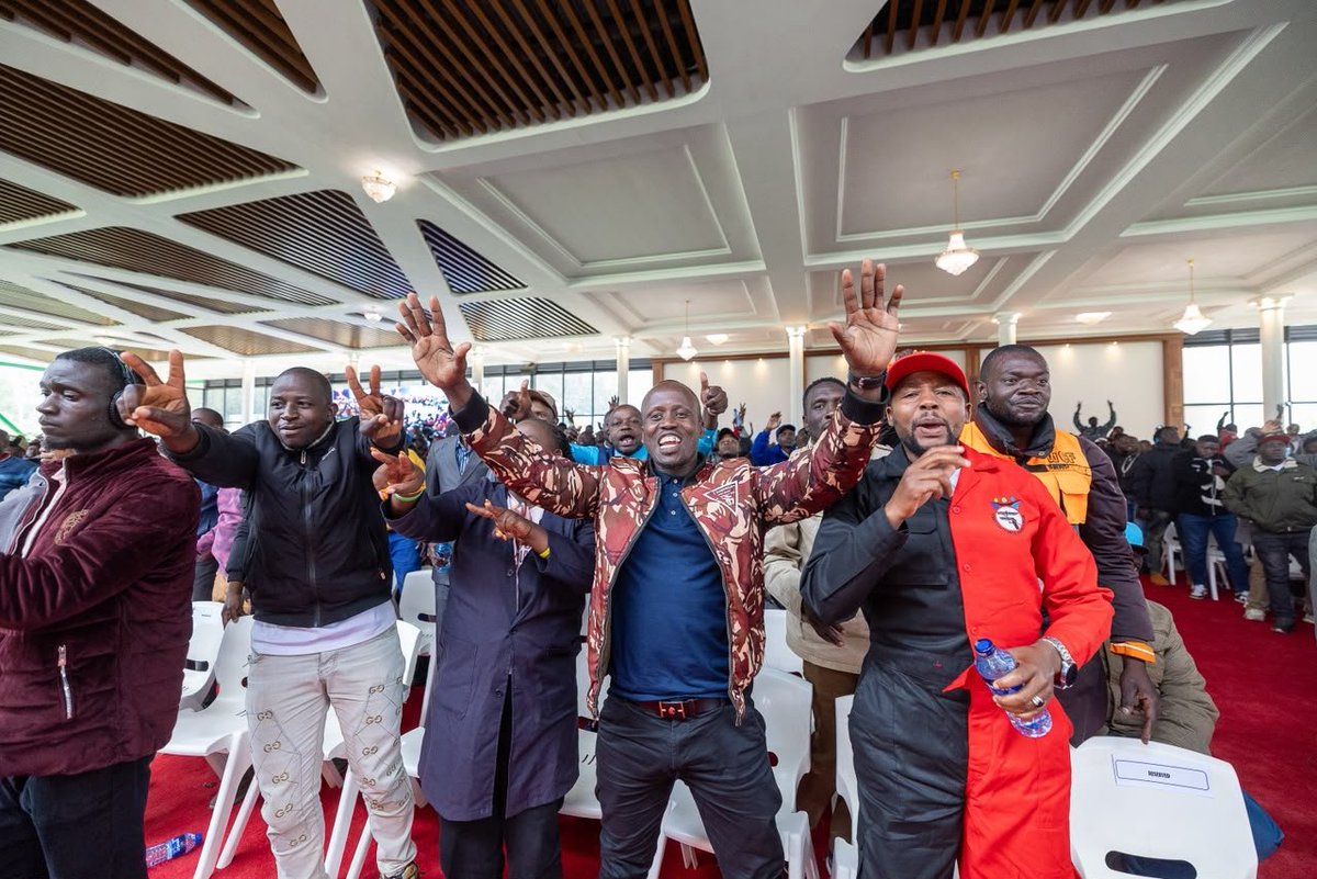 WilliamsRuto's tweet photo. We will continue to empower our young people by investing in programmes that equip them with the skills, opportunities, and resources they need to secure meaningful employment and build sustainable livelihoods. https://t.co/AQv2AY33Lb