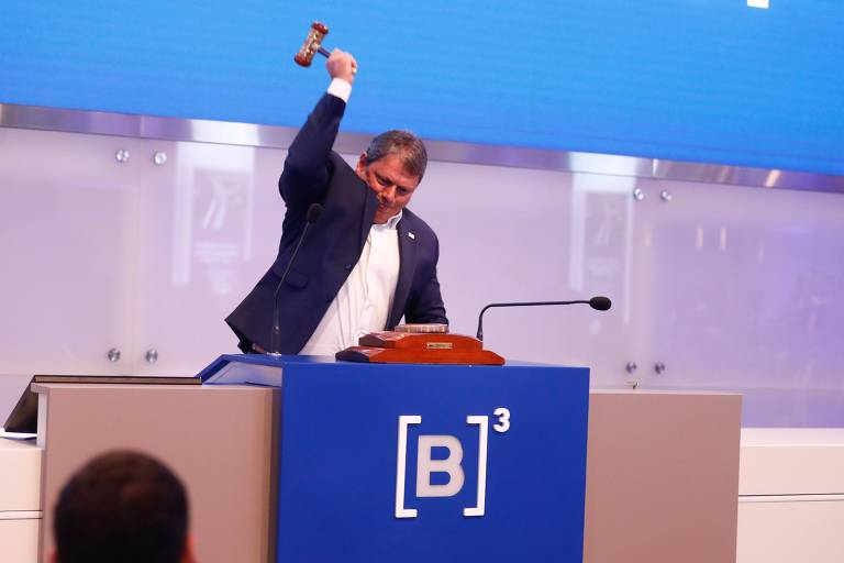 RafaelRSCCP's tweet photo. @DiariodaCPTM Anda a pé nos trilhos agora, pobre de direita

Tarcisão cuidando da sua saúde 😂😂 https://t.co/sIX7ThRQtp