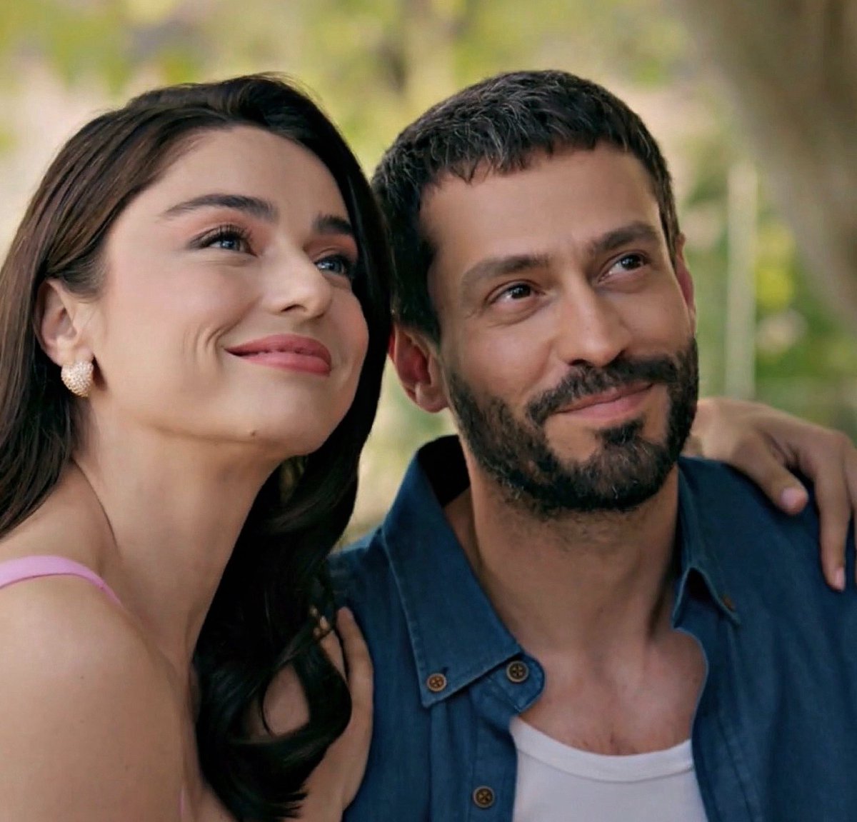 natalieeexixi's tweet photo. defne&amp;kadir.                            ayça&amp;ekin. https://t.co/aaeatfulSR