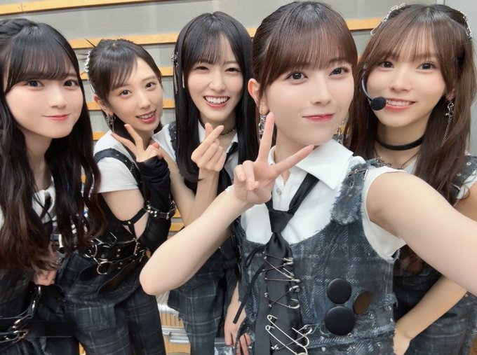 KucingNanase's tweet photo. Member termuda di generasinya jadi senpai paling senior saat ini https://t.co/Em02ldXHcF