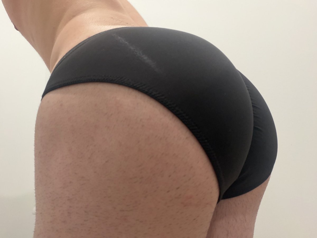 VerseBoy22's tweet photo. Front or back?? You choose 🙈✨

#gay #bi #college #twink #nsfw #goodmorning #verse #bottom https://t.co/4pdxsZfjIn