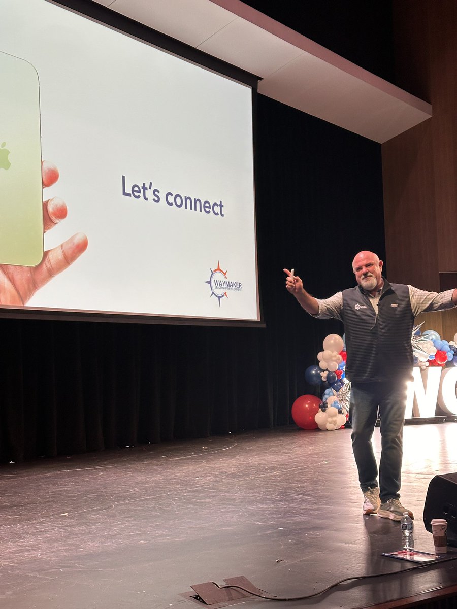 PLinRISD's tweet photo. Day 2 of Together We Grow is in full swing with @teach4ward Justin is sharing his work on leading from the middle and finding your stride! He always leaves us with so much energy and encouragement! #risdtwg #risdlearns @IamBranum @RichardsonISD https://t.co/QJCNakJKCR