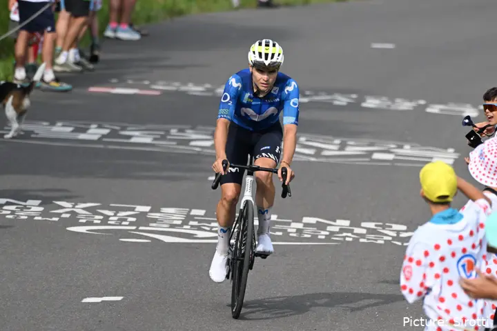 Farolillo_Rouge's tweet photo. 7 etapas de 18 en fuga 🚀
Más de 600km por delante del pelotón 🚴‍♂️

Si @raul_gass no entra en las quinielas del mayor combativo del #TdF2026 sería una absoluta injusticia 💪 https://t.co/UkMVRwGCSZ