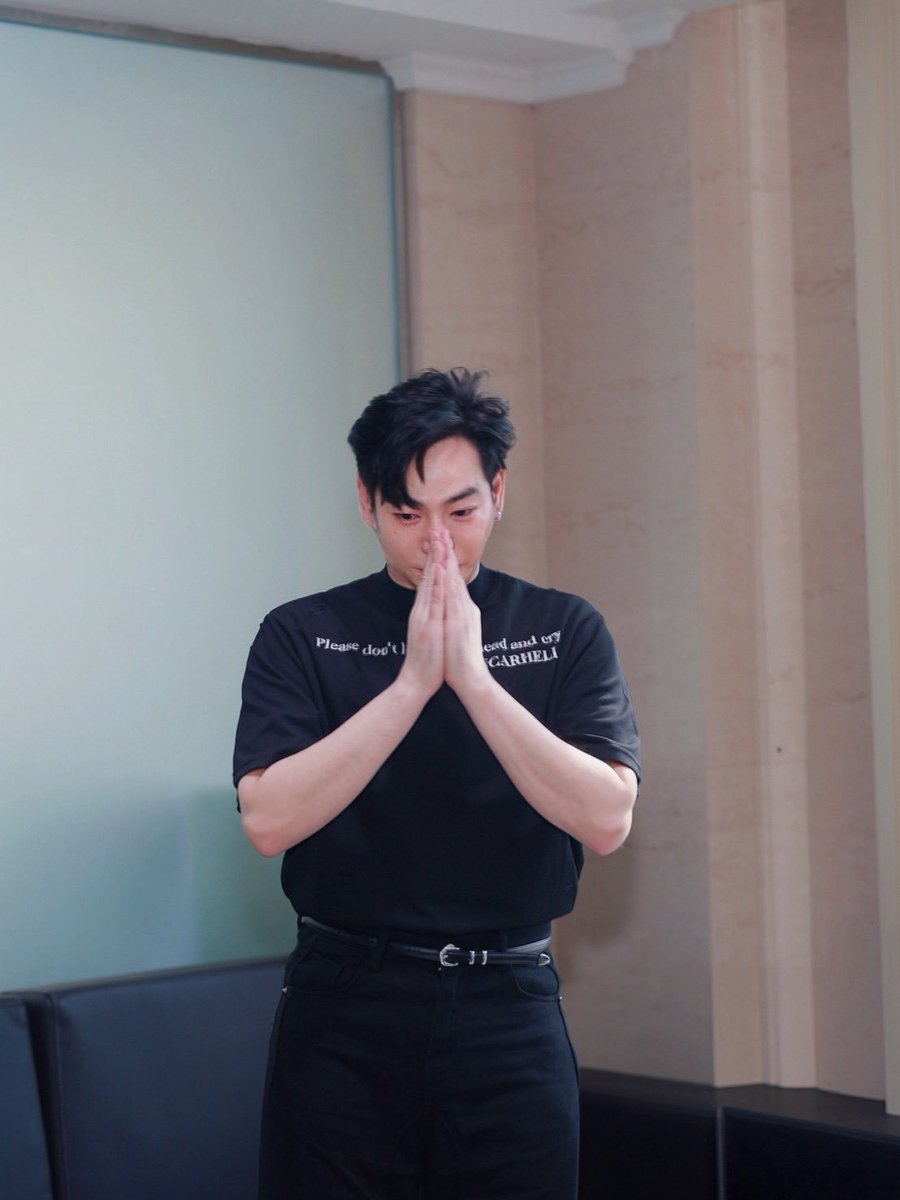 areaPLC's tweet photo. เข้าสู่ปีที่ 10 
มี LINE OpenChat จากค่ายแล้วคับ
แป๊ปเดียว พันกว่าคนคับ
ข้อความรัวมากคับ
อ่านไม่ทันคับ
คิมยังบอกระเบิดตัวเองแล้วคับ 🤯

🤣🤣🤣

#เป๊กผลิตโชค
#PeckPalitchoke 
@peckpalit https://t.co/xSwZScNQT7