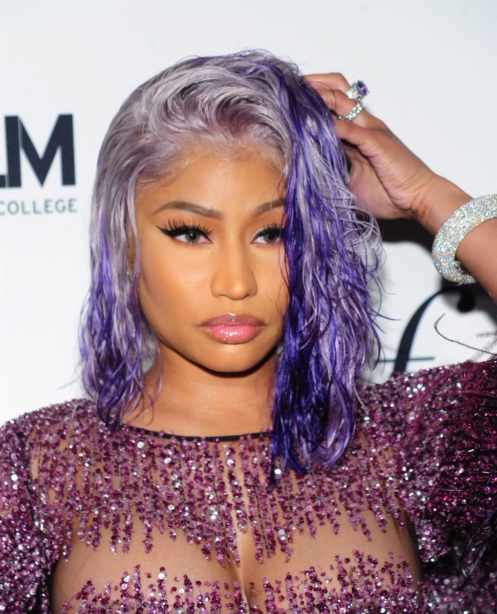 Pretie_brown's tweet photo. Purple hair on Nicki is just...😍 https://t.co/sk2D6sDodw