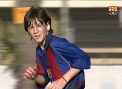 MessiLeoBrasil_'s tweet photo. "Eu matriculei o Mateo em Miami, mas, ele é talentoso e acho que é parecido com o meu estilo quando eu era jovem. Quando eu voltar para a Espanha, vou registrá-lo em LA MASIA, onde eu comecei."

- Lionel Messi https://t.co/LIPjFOahsM
