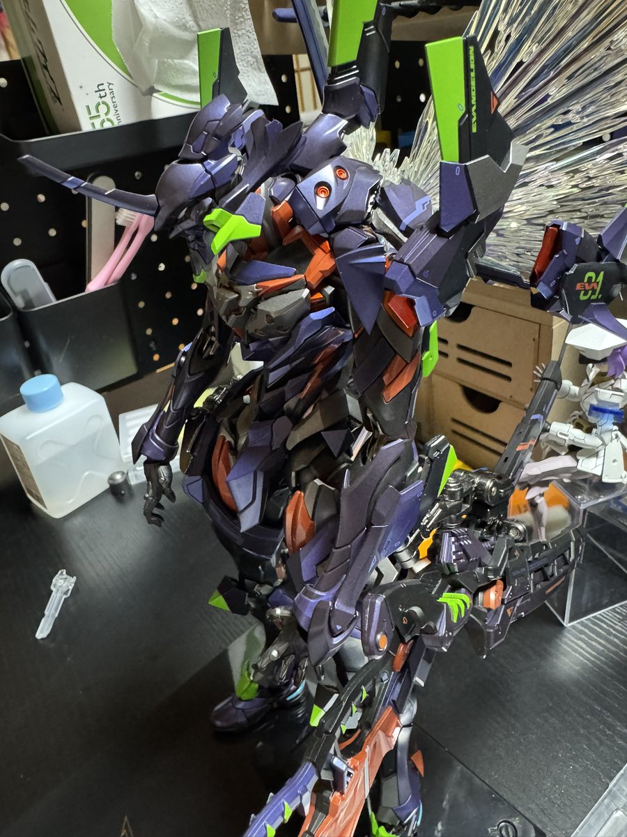 _hebiichigo's tweet photo. モータルマインドのエヴァ最終号機こんなにかっこいいのにLED発光ギミックが不良で点灯しないの最悪なんですけど https://t.co/JUVsmxWi43