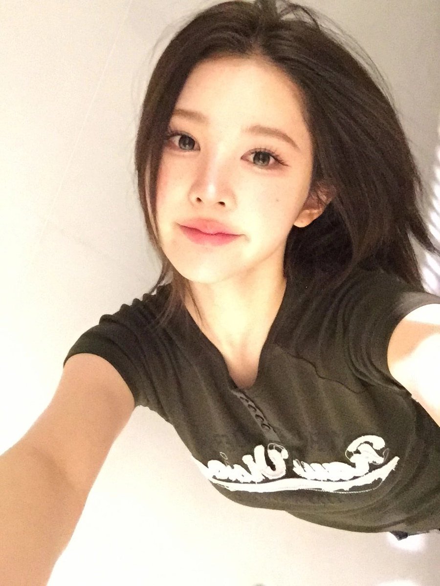 ibutteruuu's tweet photo. 아아아아 진짜똥깡아디 🤍🤍🤍🤍🤍 https://t.co/vMhtAlBoZM