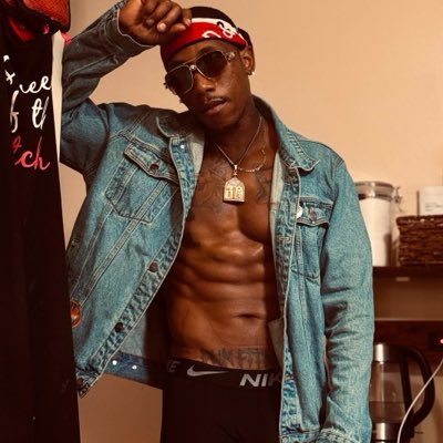FuckNFitness's tweet photo. #NewProfilePic https://t.co/pqBqoQ3xHO