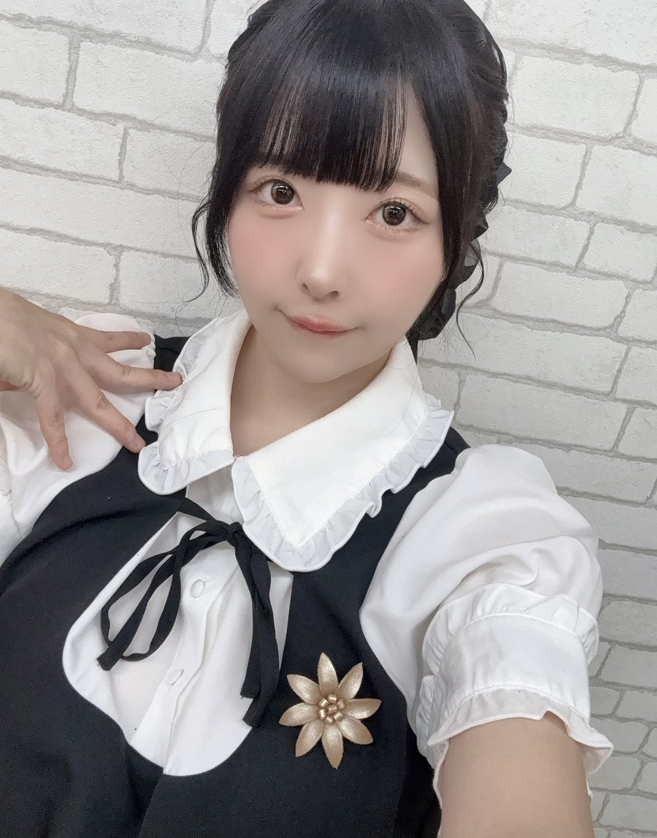ritsu_yumemita's tweet photo. #バンドリTVLIVE
クレマチス出演させて頂きました。
ありがとうございました。
フェアリィブゥケで出演出来て、とても嬉しいです。

 #アニメゆめみた よろしくお願いいたします。 https://t.co/YZNsfxcat6