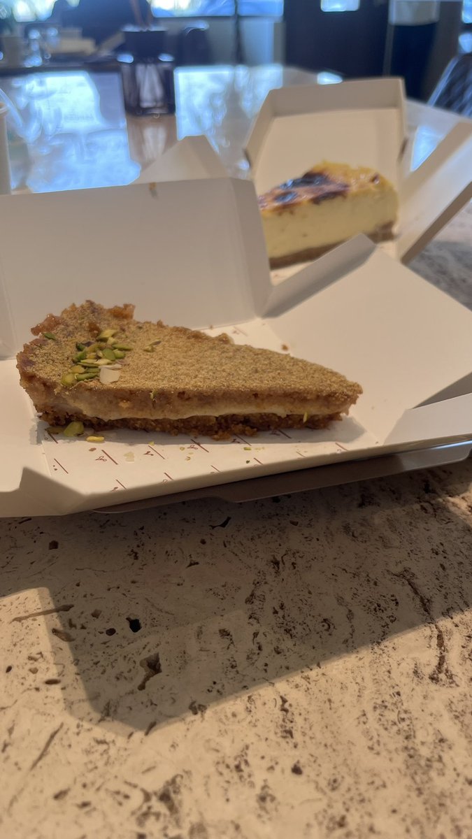 ren4d2's tweet photo. أعترف أول مره أشتهي حلا من تويتر بس والله لذيييذه أقول لأختي نبيها صينيه يوم الجمعة 🫶🏼🫶🏼 https://t.co/aQlomAhdY0