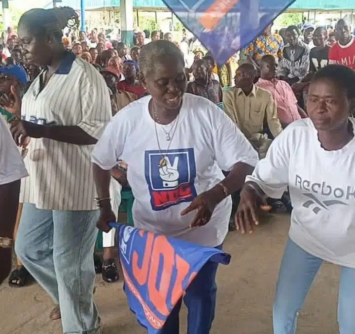 vanguardngrnews's tweet photo. Dickson thanks supporters, declares NDC biggest opposition party

https://t.co/fRTEdOfQVh https://t.co/VmujyqMiXS