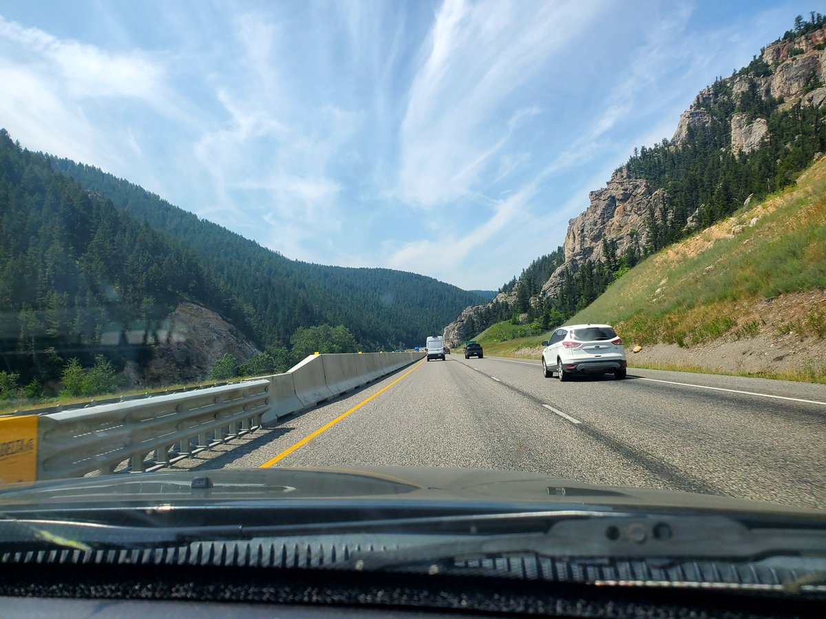 1weedpls's tweet photo. montana mountains https://t.co/ItjLsoeE8l