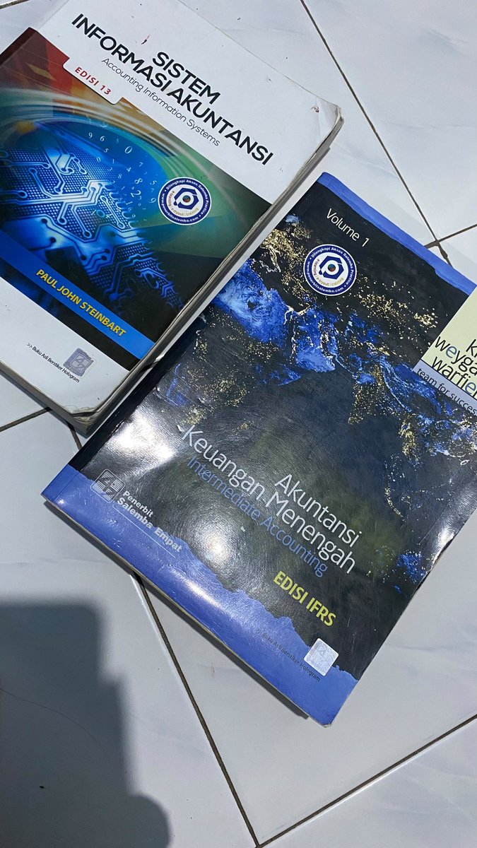 seaboulevard's tweet photo. #WTS preloved buku akuntansi
ORI (65k/buku)
- akuntansi keuangan menengah
- sistem informasi akuntansi 
KW (10k/buku)
- pengantar akuntansi 1
- dasar-dasar manajemen keuangan 
- perpajakan teori &amp; kasus 

dom jember! https://t.co/0daqHcNBVY