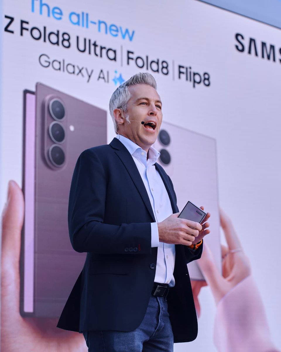 SamsungMobileSA's tweet photo. Still thinking about Unpacked? Yeah... us too. 😮‍💨🔥

From mind-blowing Galaxy AI moments to the all-new shape of the Galaxy Z, this year's #GalaxyUnpacked was one for the books. 📱✨

Here's a look back at all the unforgettable moments. Which reveal had you saying "I need that"? 👀💙

Tell us your favourite moment in the comments! ⬇️

#Samsung #SamsungMobileSA #GalaxyAI #GalaxyZFold8