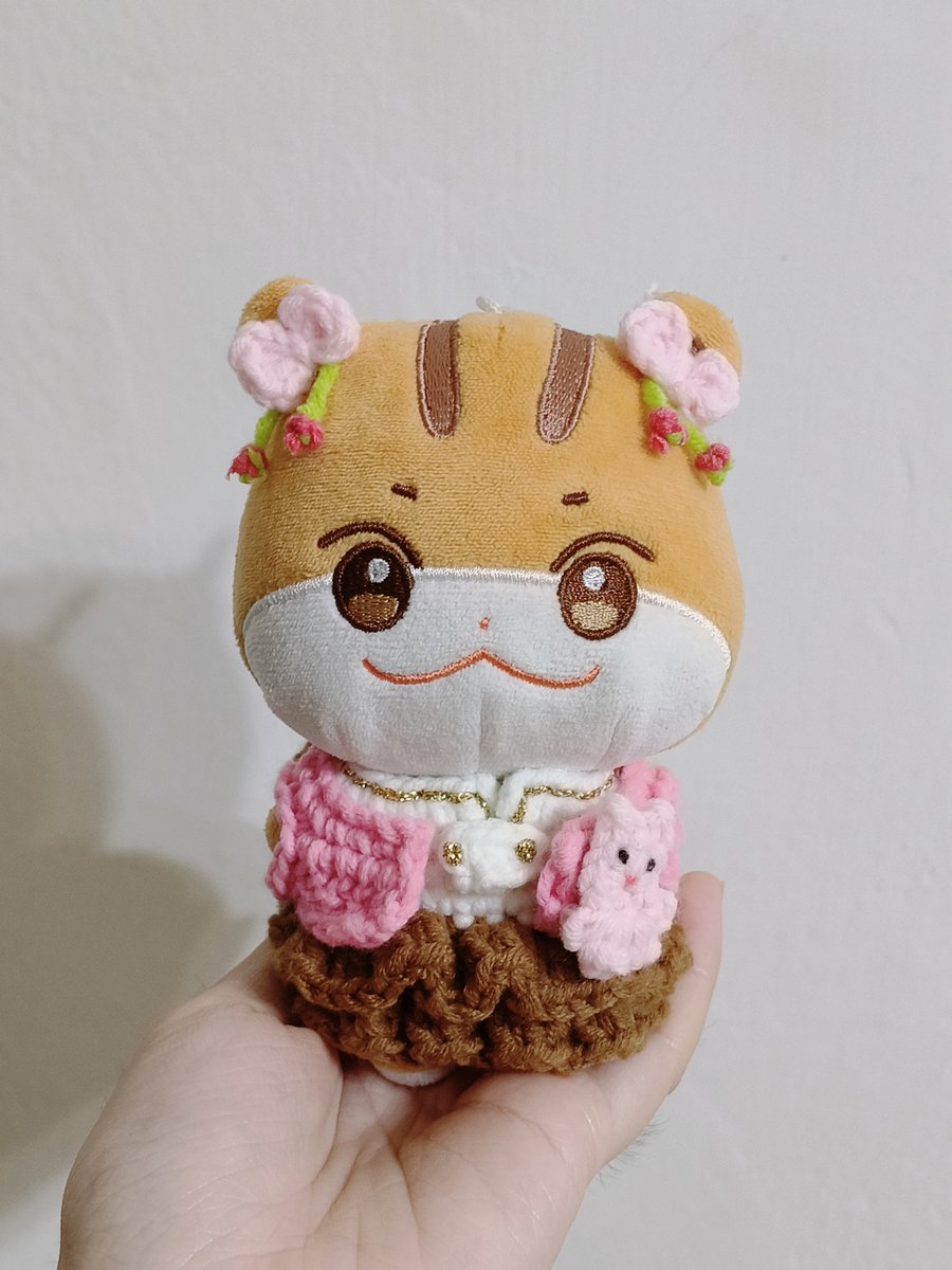 takumineedsdrug's tweet photo. 把家裡的拉米也變成Pretty Rami🎀🐿️🩷🍒 https://t.co/M1vlyG6mGo