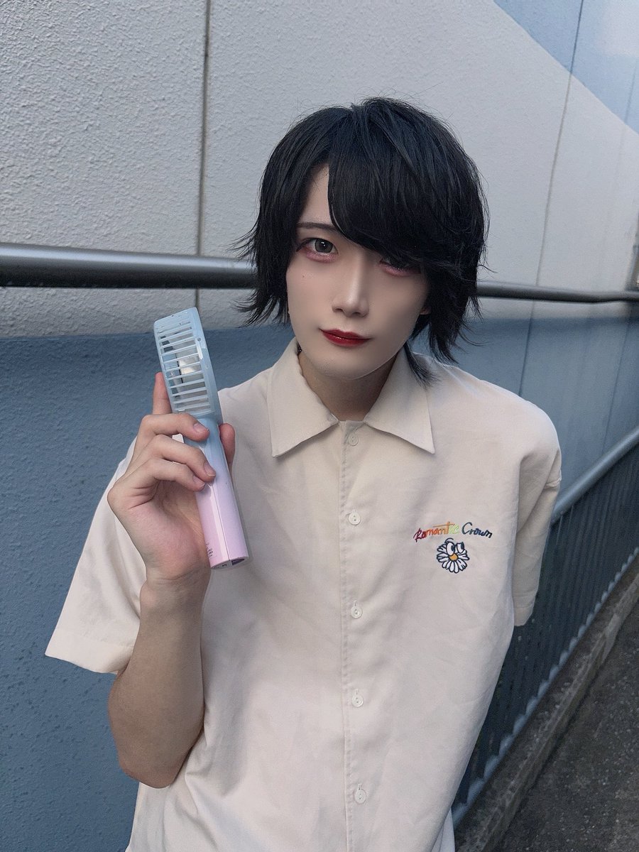 Zeronium_rin's tweet photo. どんな感情だってキミの隣で https://t.co/0nOcrpO8cN