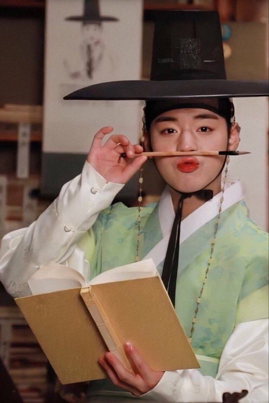 whistlewink's tweet photo. Cutie pie                                   Still a cutie pie ❤️ https://t.co/ATQoWsTHl3