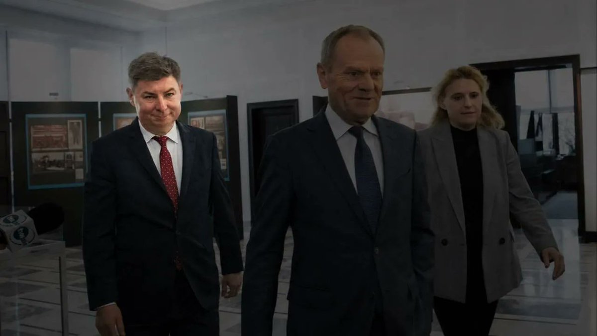 GPtygodnik's tweet photo. #KPRM bezprawnie zajęła konta Fundacji Niezależne Media. WAŻNY KOMUNIKAT

Czytaj » https://t.co/pslxA2wzQO

#NiezaleznaPL #FNM #FundacjaNiezalezneMedia https://t.co/yCniYtkY5T