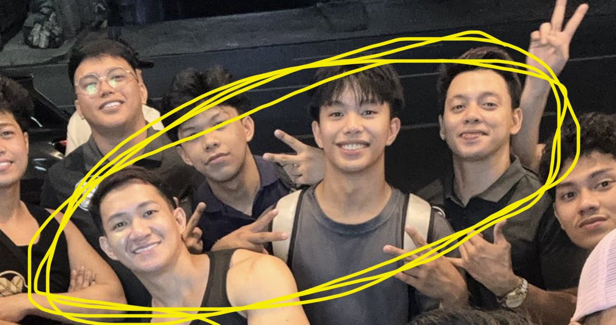 draftsofka's tweet photo. @papinirddd Sino sino po sila? https://t.co/NWsMlid8gI