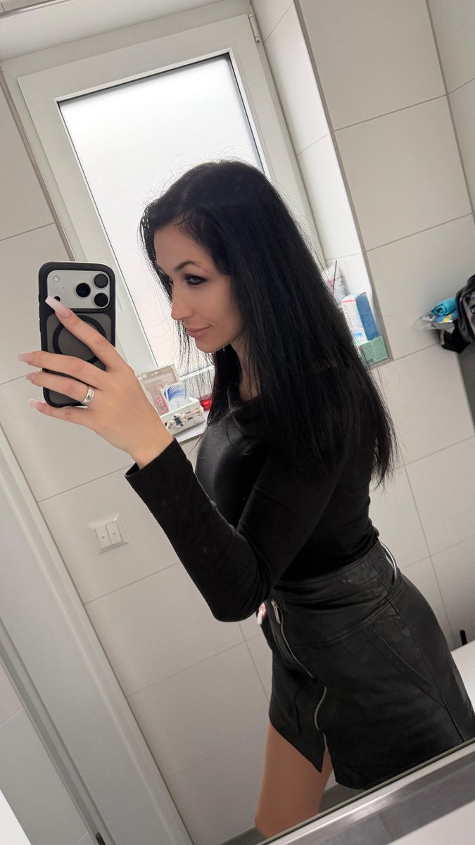 Dominant_Daina's tweet photo. What would we do together when you're under my legs worshipping my p**sy? 🫣 Be honest: I really do read every comment. 😘💦👅👠 https://t.co/nmWVE7kNiV