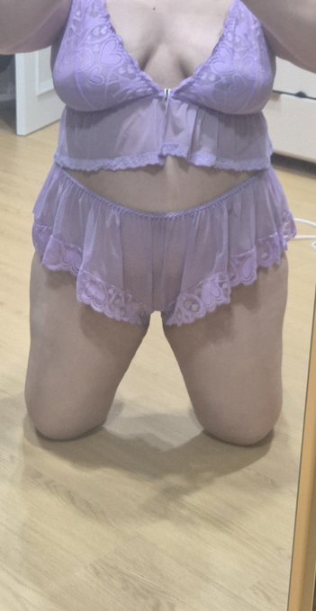 asxcxo's tweet photo. 월 화 수 목 금 토 일  다 다른 주인님이나 아빠 모시고 싶어요 #비떱 #bbw #리틀 #비떱리틀 https://t.co/SOcY50i98P