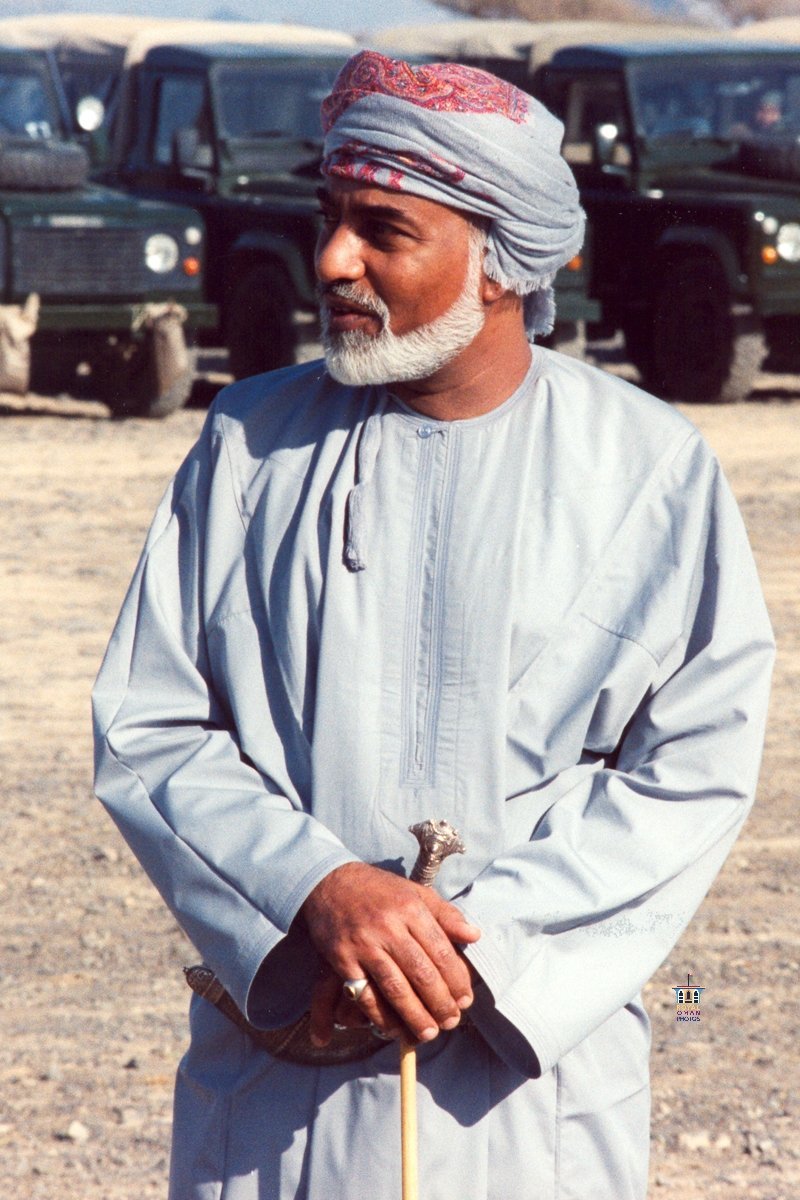 _OM__97_'s tweet photo. ذكرى نهضة باني عُمان العظيمه..🇴🇲
#قابوس_بن_سعيد طيب الله ثراه
#٢٣يوليو 
#يوم_النهضة https://t.co/TGDijSoE2Y