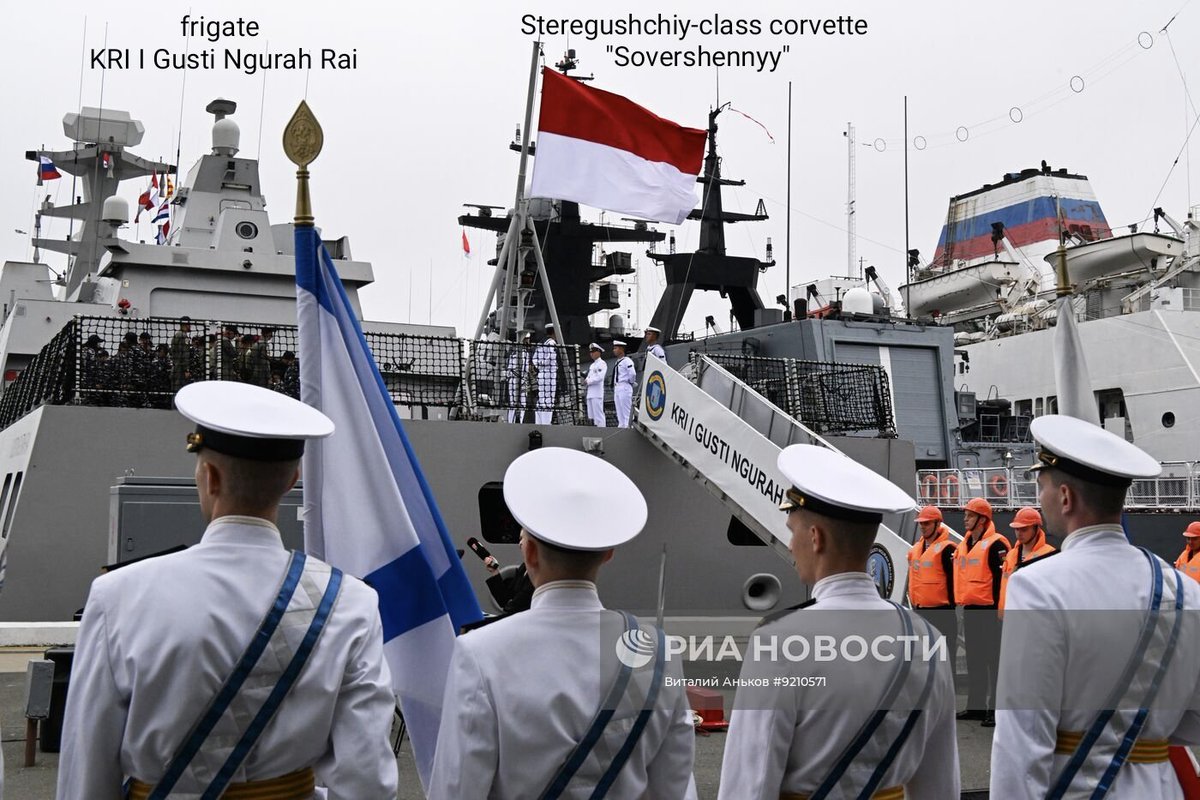 MrFrantarelli's tweet photo. The Indonesian Navy frigate KRI I Gusti Ngurah Rai has arrived in Vladivostok to participate in the Russian-Indonesian Orruda-2026 exercise, which begin on July 25.The Russian side will be represented by the Steregushchiy-class corvette Sovershennyy.
🎥MoD RF/V. Ankov/I. Durapova https://t.co/P8PJYpj7kq