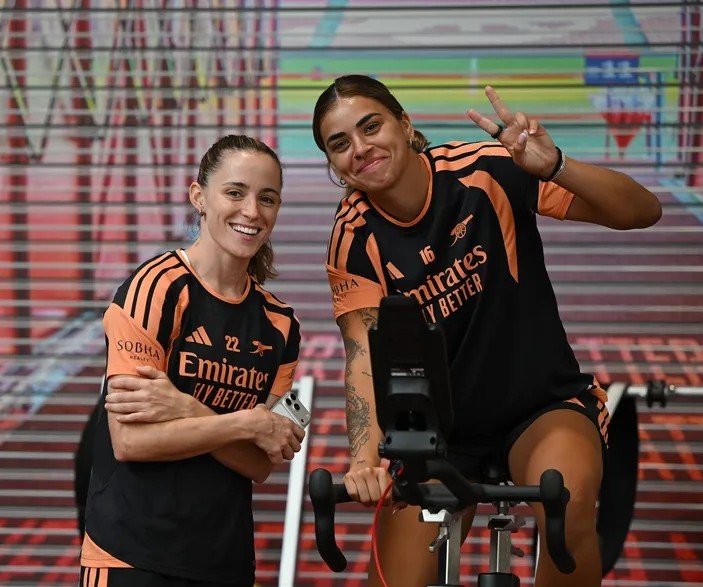 onasarchive's tweet photo. Ona Batlle in the gym with Misa Rodríguez 💪 https://t.co/AjSrBhWpd2