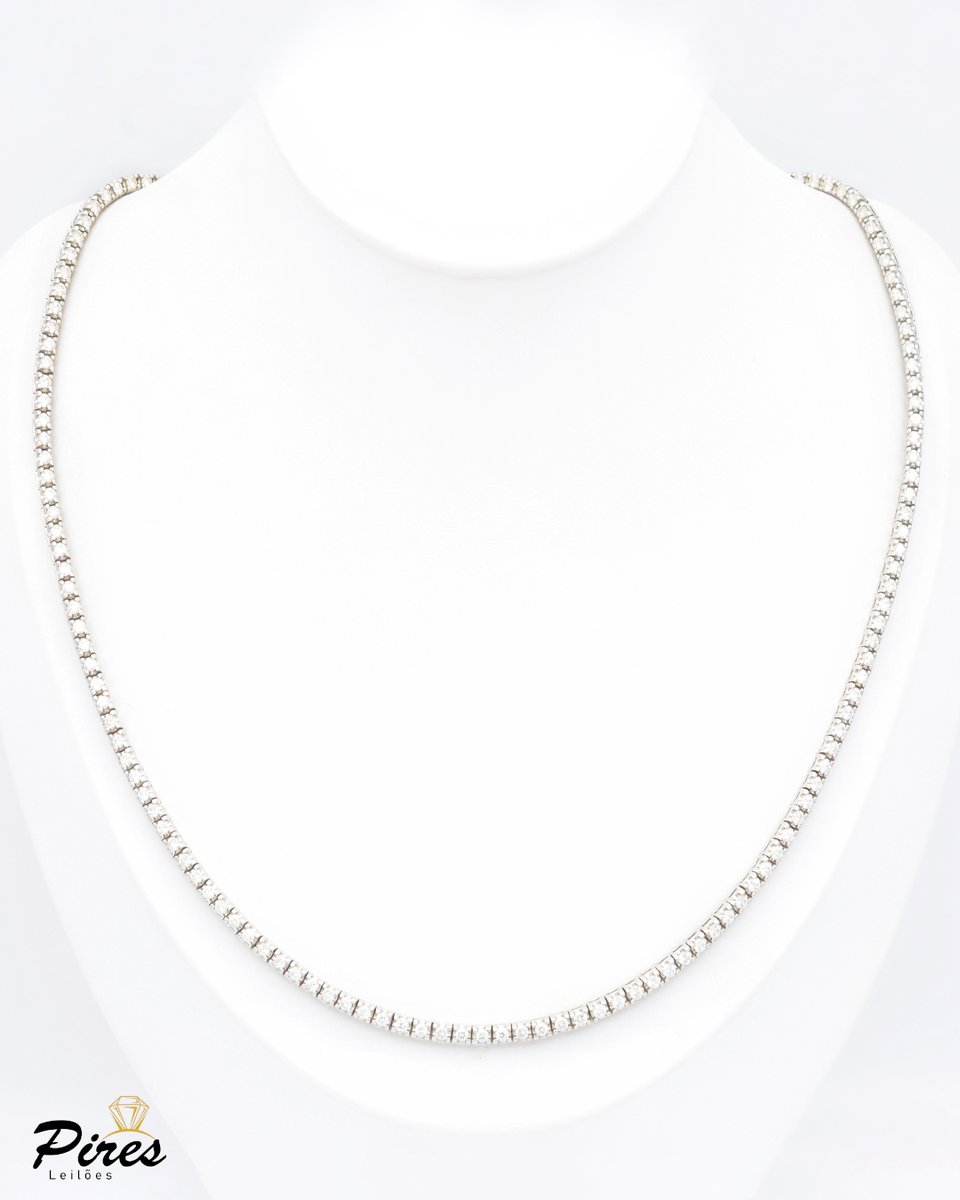 PiresLeiloes's tweet photo. Um clássico da alta joalheria. 💎

Colar Riviera em Ouro Branco 18K com 203 diamantes de 3 pontos (aprox. 6,09 cts).

✨ Lote 261 | 47º Catálogo – Edição Especial 4 Anos Pires Leilões
#Joias #Diamantes #Riviera #Leilão #PiresLeilões https://t.co/Ps2ZsWC6sh
