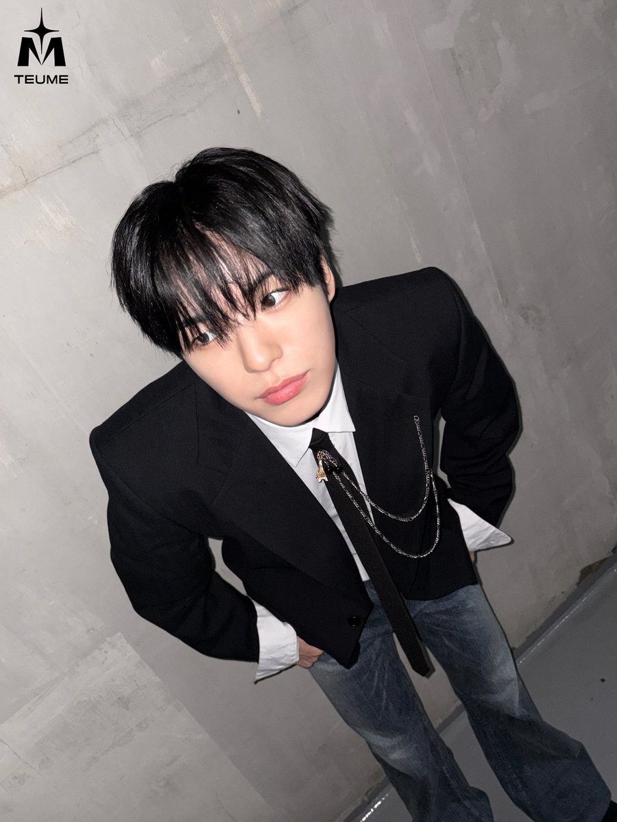 lovelyjaehyuk_'s tweet photo. jaehyuk b-day photos 📸🥳 #윤재혁 https://t.co/XcM4VActNd