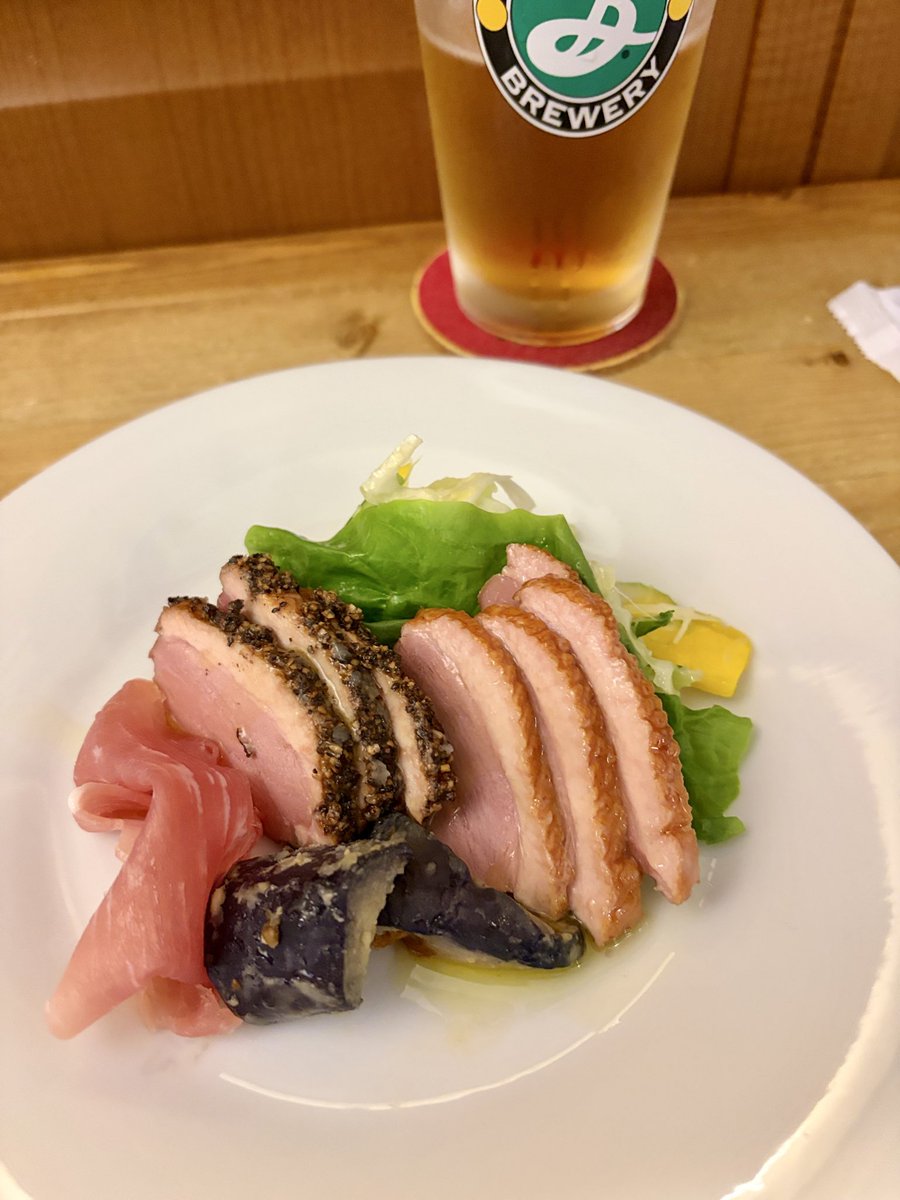 mikkun_a7's tweet photo. 赤羽で #ジェクサー #フィットネス #ボディパンプ #BodyPump 新曲137番
夕食は #カフェヴェールヴェール 鴨肉スモーク 穴子だし茶漬け https://t.co/WdGJySCwMR