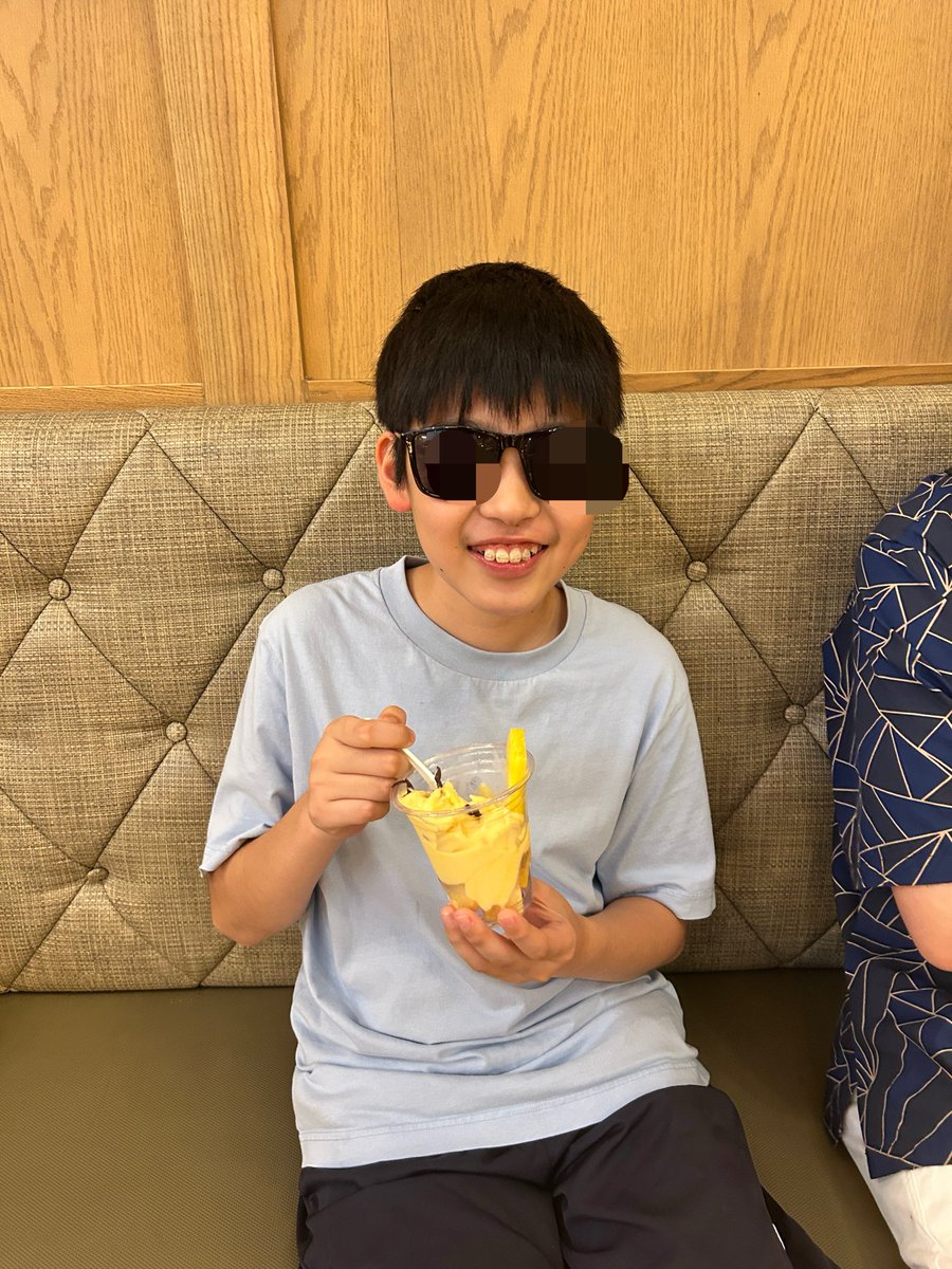 akiakimog's tweet photo. 息子念願の沖縄(本島)行ってきたよーー
めちゃめちゃたのしすぎた😭

元夫とは円満なので3人旅行です😊 https://t.co/cxpwEepQBD