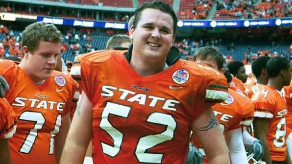 clayborne_jack's tweet photo. I just wanna take the time to thank god and all of my coaches and brothers and family, on always keeping me grounded  and giving me the opportunity to be my best everyday with that being said I’ve been extremely blessed to receive an offer from Ok-state!! Go cowboys 🧡🖤 https://t.co/b1DdLvbYP0