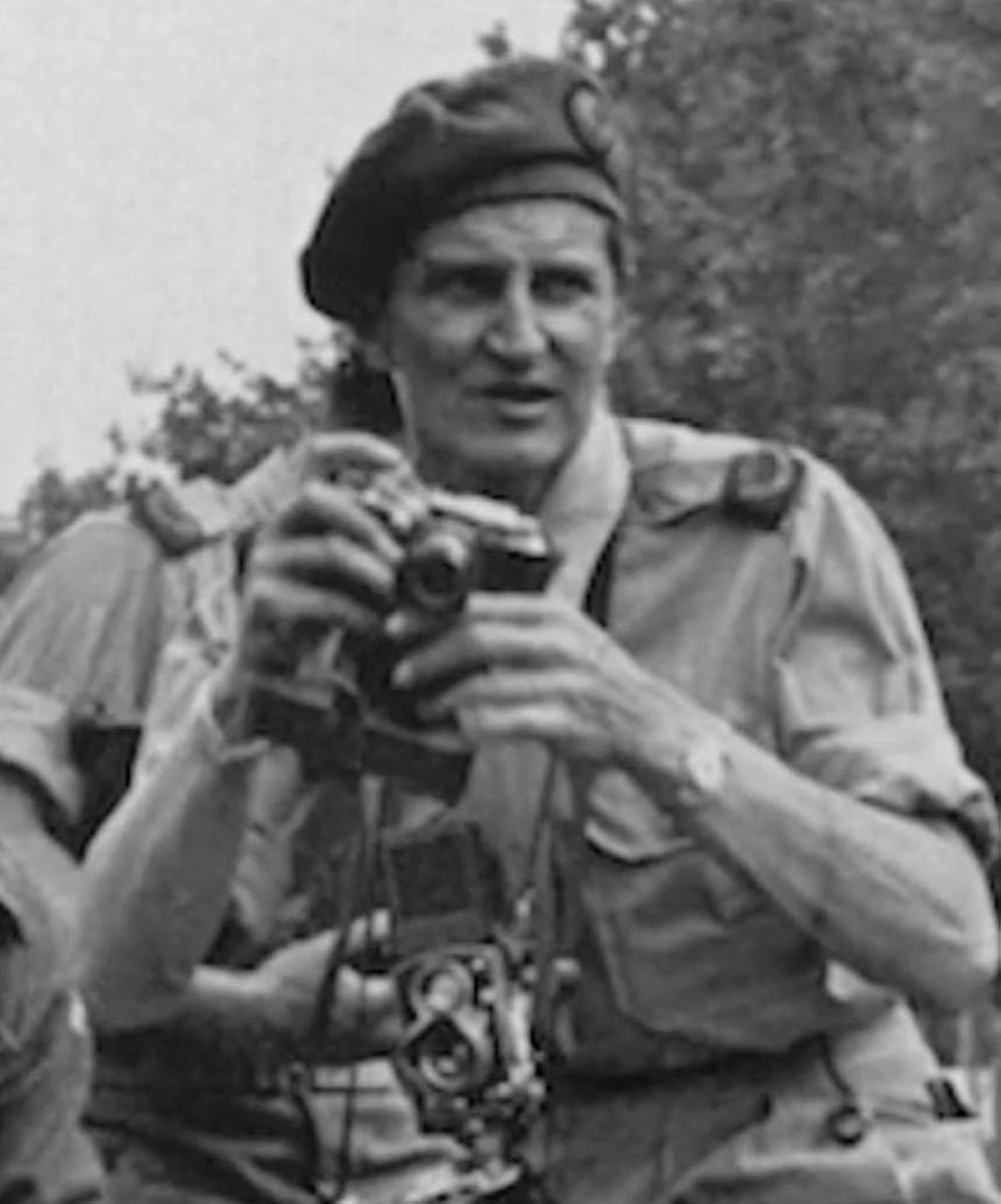 ANPIRomaPosti's tweet photo. Leggendario fotoreporter inglese di guerra, #GeorgeRodger fotografò la guerra in #Abissinia, in #Eritrea e del Deserto Occidentale nonché la liberazione di #Francia, #Belgio e #PaesiBassi. Noto soprattutto per le sue foto di #BergenBelsen, morì il #24luglio 1995 a 87 anni. https://t.co/8XRtNzAVWo