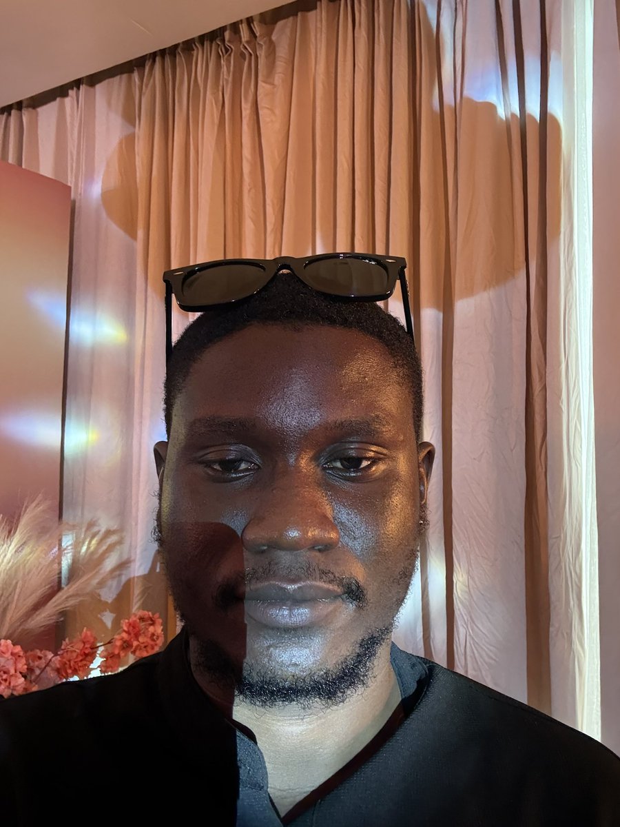 iam_tunskid's tweet photo. Accepting the size of my nose is the sign of self love 😂 https://t.co/aUL3PVDdDX