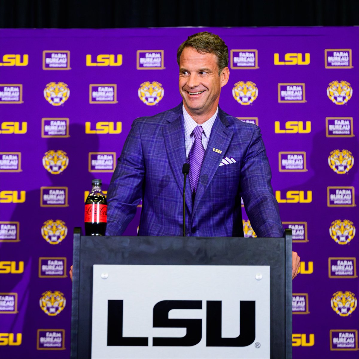 LSUfootball tweet picture