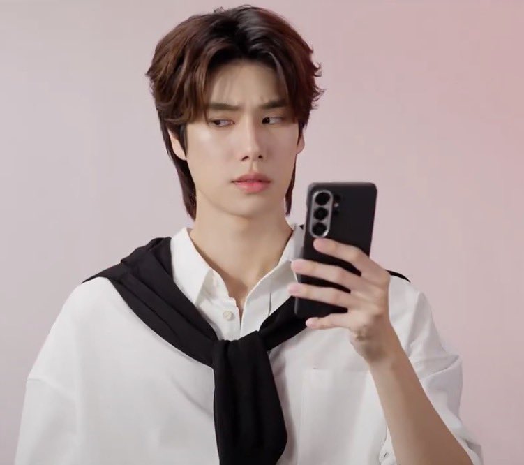 hyunsukkiddo's tweet photo. เป๊ะ https://t.co/U3cLmMKiBO