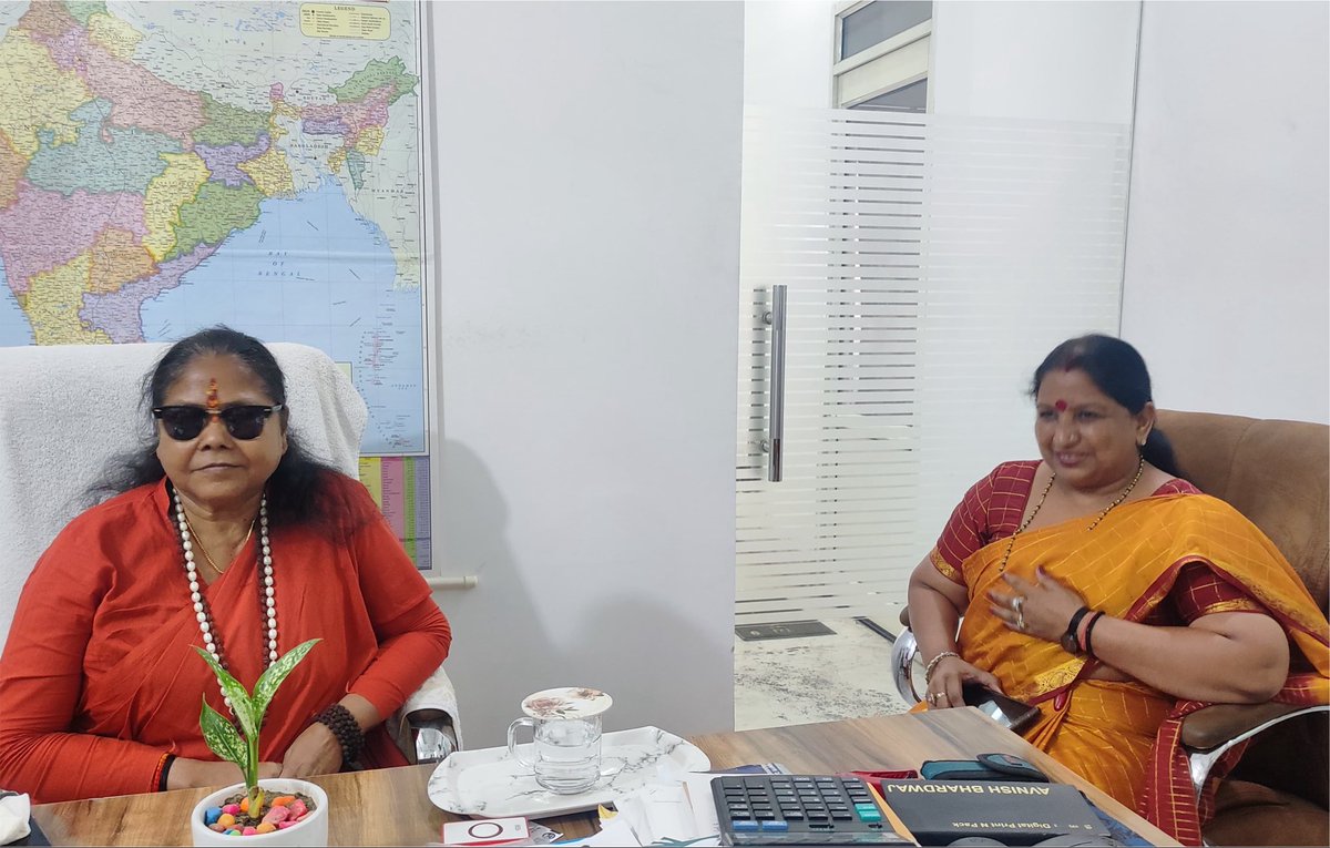 SadhviNiranjan's tweet photo. करनाल की महापौर श्रीमती रेनु बाला गुप्ता ने शिष्टाचार भेंट के दौरान पिछड़ा वर्ग कल्याणार्थ विषयों पर सार्थक संवाद किया। https://t.co/e9KnLIKR5X