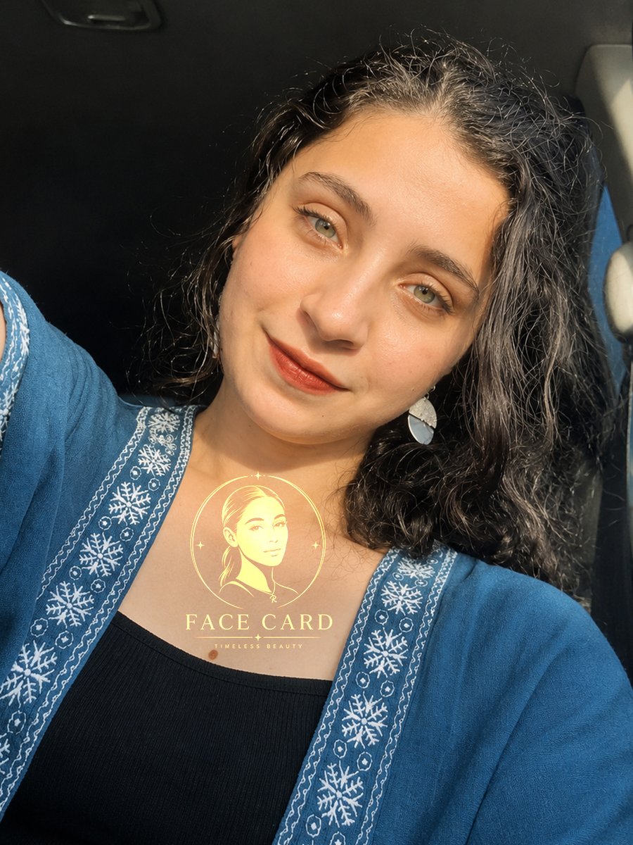 Facecard0069's tweet photo. Which is better for a girl, with or without a hijab? https://t.co/iQDYWYIVs0
